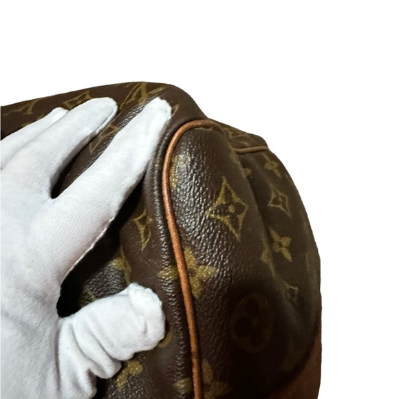 Louis Vuitton Keepall Bandouliere 50 - Picture 9 of 16